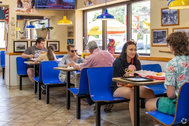Georges's Gyros Spot is a fun stop for a quick bite in the Indiana Dunes area.