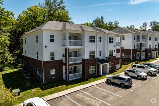 150 E Forest Park Dr, Dickson, TN 37055