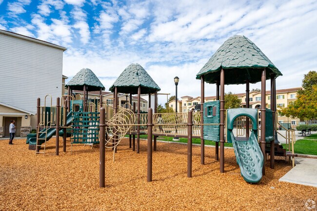 Commons @ Oak Grove, Oakley, CA 94561 - photo 3