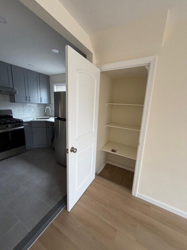 5102 Fillmore Ave unit 1, Brooklyn, NY 11234 - photo 4