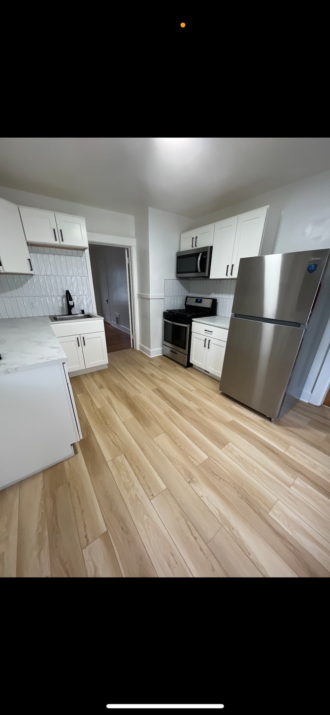 21 Dickinson Ave Unit 2, Binghamton, NY 13901