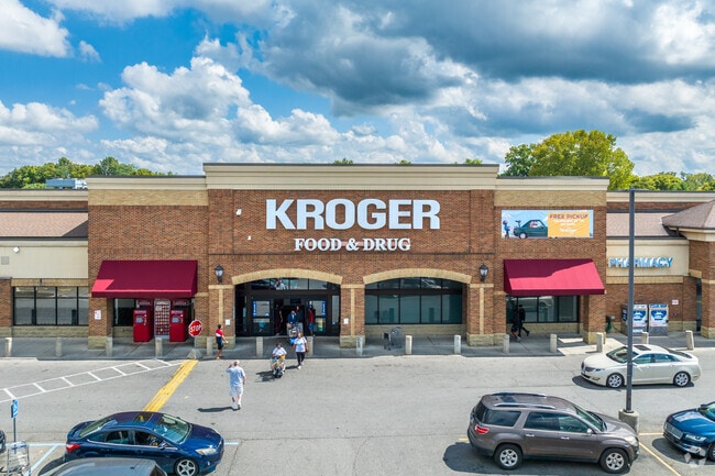 Kroger is located off of Gender Rd in Canal Winchester.