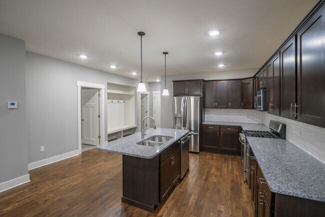 616 4th St NW unit 1, Grand Rapids, MI 49504 - photo 5