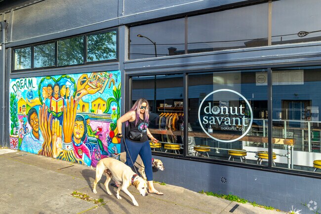 For the best coffee and sweets, try the Donut Savan in Harrington.