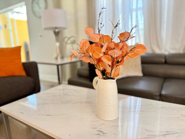 4735 Vero Beach Place unit ID1256090P, Kissimmee, FL 34746 - photo 2