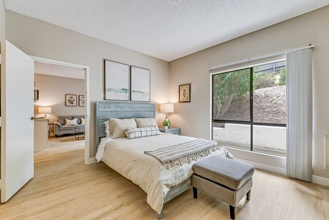 Encinitas Senior Living - 55+ Active Adult Apartments, Encinitas, CA 92024 - photo 2