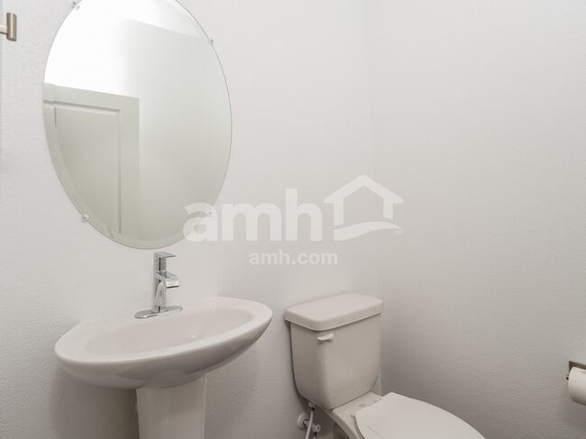 13857 E 101st Ave, Commerce City, CO 80022 - photo 7