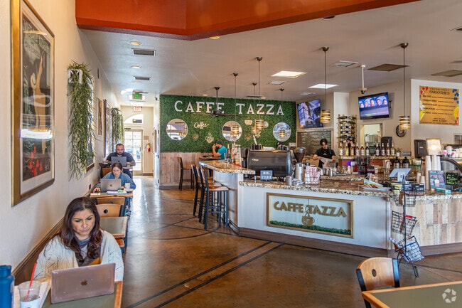 Cafe Tazza is a locally owned cafe which is popular for breakfast and lunch.