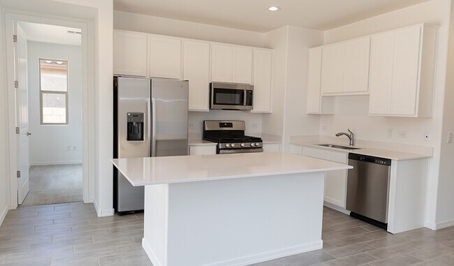 7862 S Star Wash Loop, Tucson, AZ 85757 - photo 5