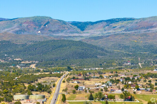 Orchard City residents enjoy their mountain views.