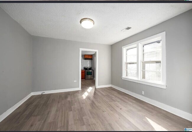 1825 18th St Ensley, Birmingham, AL 35218 - photo 6