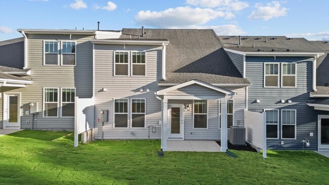 112 Silo Ridge Dr, Anderson, SC 29621 - photo 2