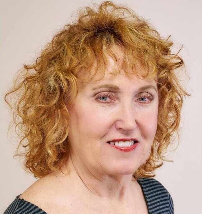 Linda Stoll