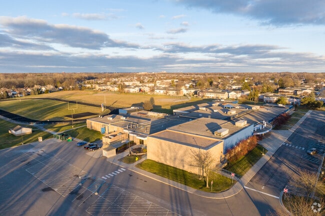 The campus of Algonquin Middle School.