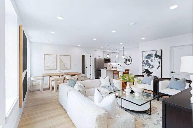 The Santmyers, Washington, DC 20018 - photo 4