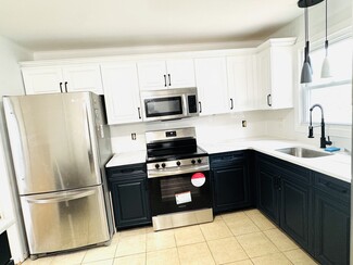 65 Hampton Ave, Mastic, NY 11950