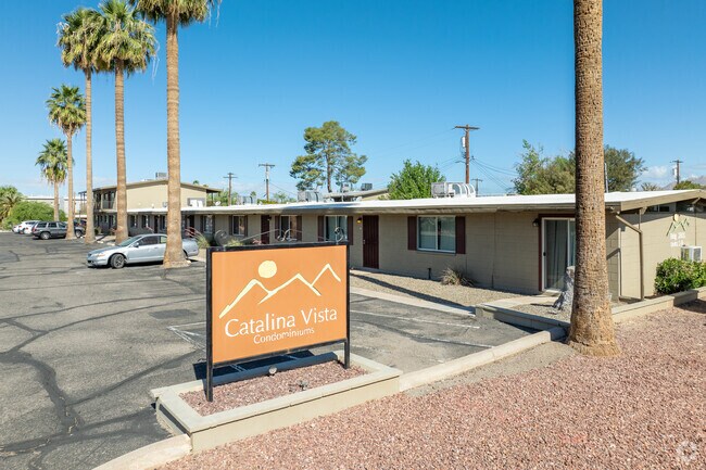 Condos make up a significant portion of Oak Flower.