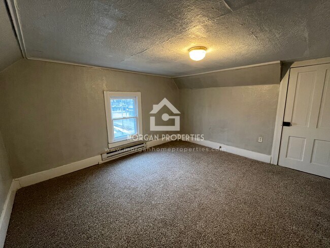 714 Park Ave unit .5, Anderson, IN 46012 - photo 6