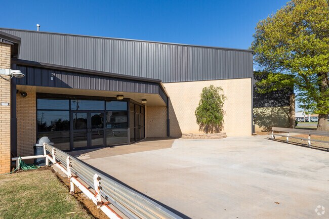 Altus Junior High School serves about 500 students.