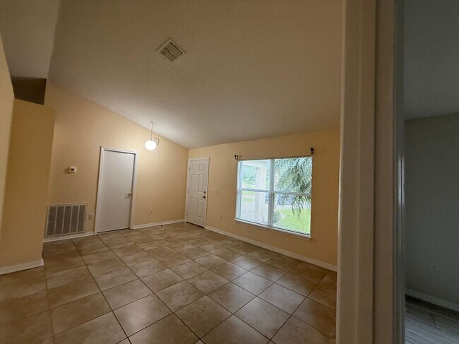 2349 SW Barber Ln, Port Saint Lucie, FL 34984 - photo 5