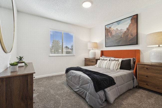 ReNew Flagstaff East, Flagstaff, AZ 86004 - photo 6