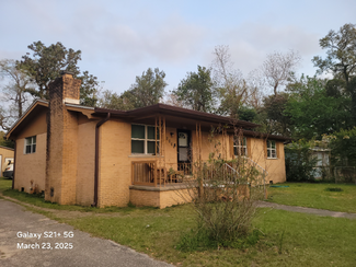 2604 N M St, Pensacola, FL 32501