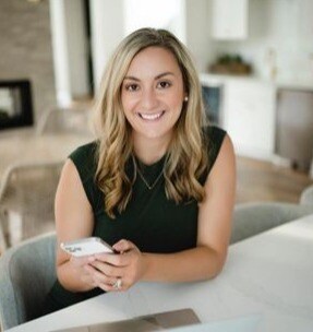 Chelsie DeLong