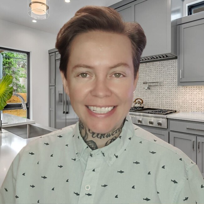 Agent Photo