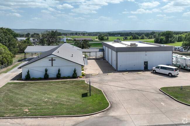 Fort Gibson Christian Academy meets at Fort Gibson First Freewill Baptist Church.