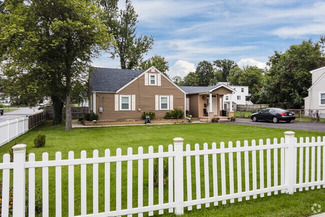 Only in Forest Heights can you find a yard this big on the edge of Washington, D.C.
