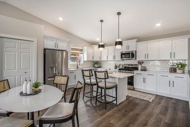 11490 Kantorberry Trail unit 36502097, Berrien Springs, MI 49103 - photo 2