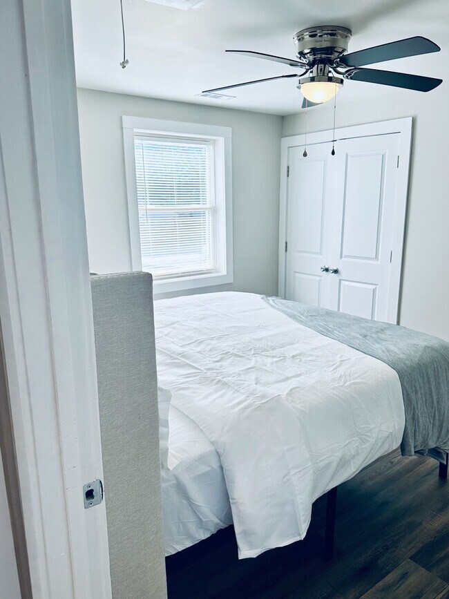 9 Cedar Lane Rd unit ID1234769P, Greenville, SC 29601 - photo 4