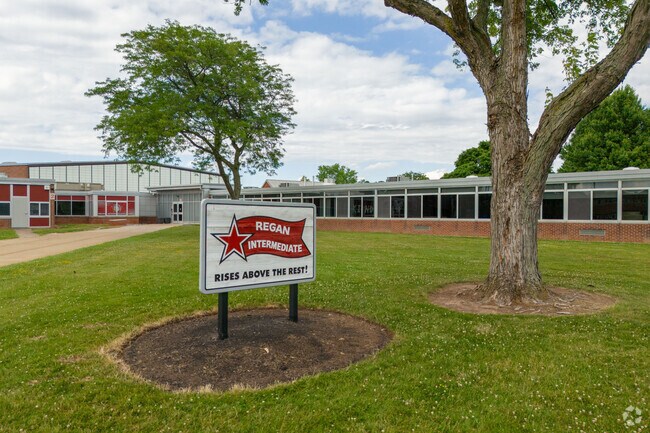 Regan Intermediate School serves the Pendleton area with a focus on student achievement.