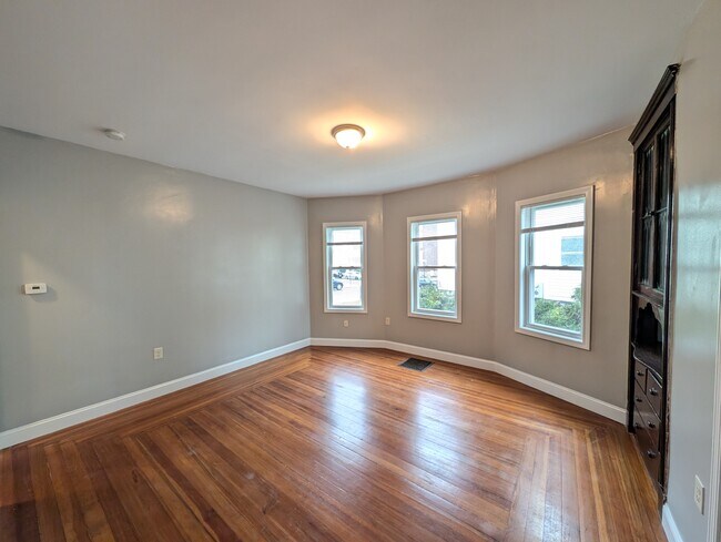 71 Easton St unit 1, Allston, MA 02134 - photo 5