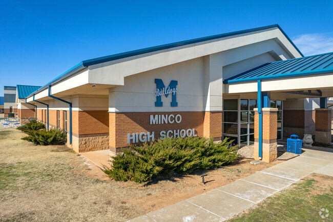 Minco High School