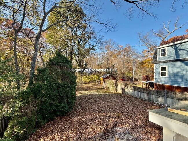 245 Cottage Rd, West Roxbury, MA 02132 - photo 2