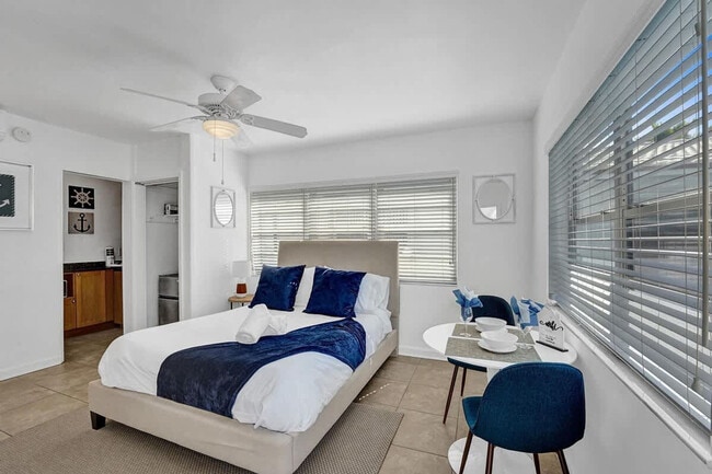 335 Desoto St unit ID1312665P, Hollywood, FL 33019 - photo 2