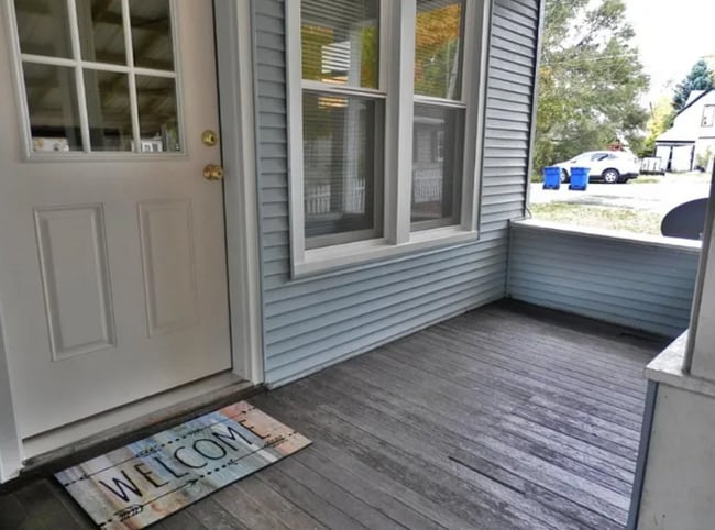 720 E Ludington Ave, Ludington, MI 49431 - photo 2