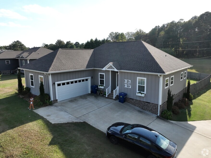 1400 Tunnel Mtn Rd, Pell City, AL 35125 - photo 2