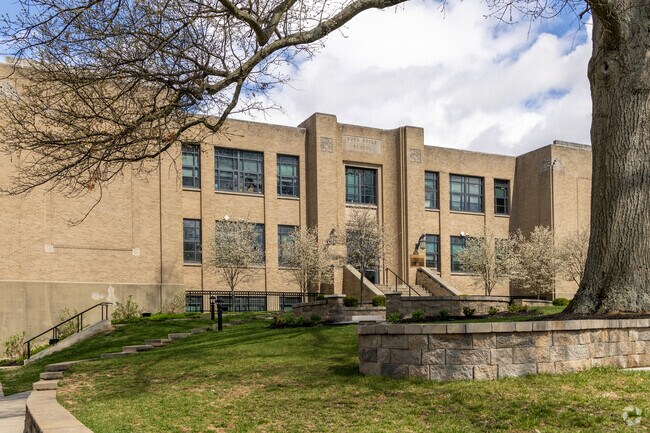 Local residents choose Moyer Elementary School to send their Students.