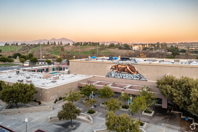 View of the main entrance to Aliso Niguel High School.