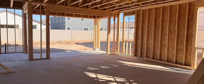 5518 W Hayduk Rd, Phoenix, AZ 85339 - photo 4