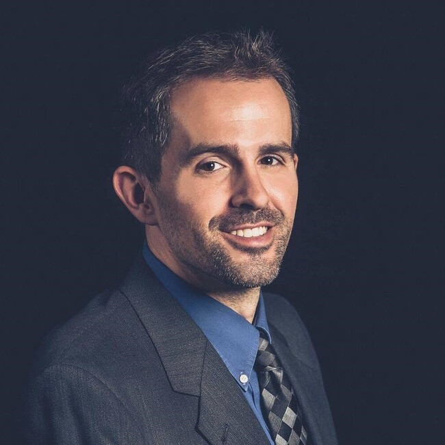 Agent Photo