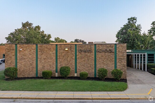 Evans School scored a C for academics on niche.com.