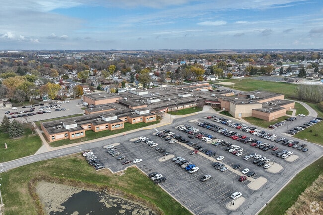 Stewartville Middle & Senior High School