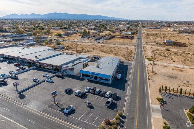 The courses at Alta Vista Innovation encourage critical thinking and creativity.