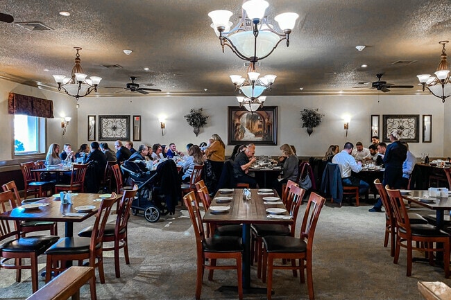 Camillo's Italian Restaurant offers private parties opportunities in South River, NJ.