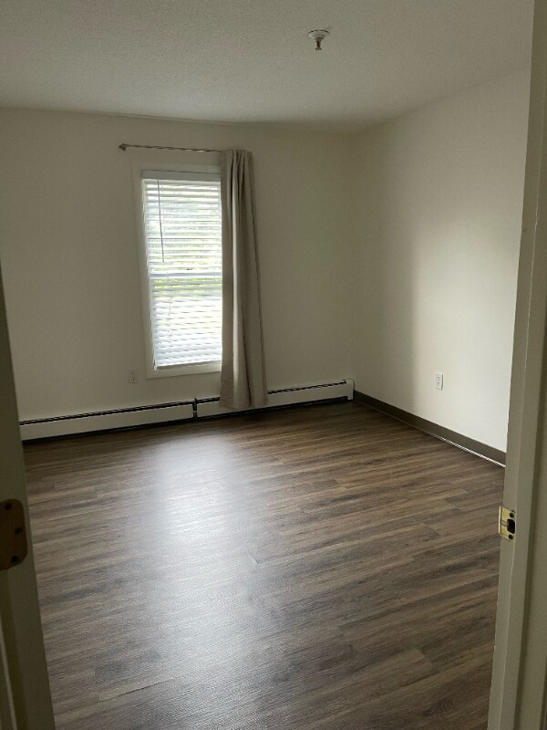 498 Marlboro Rd unit N26, Brattleboro, VT 05301 - photo 4