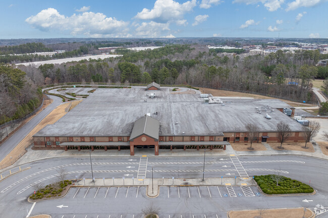 Burnette Elementary School still sits on its original school campus.