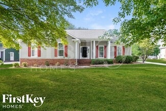9823 Cooper Run Ln, Charlotte, NC 28269